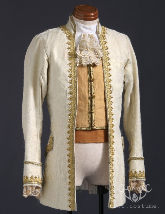 AA-142-02 男性衣裳