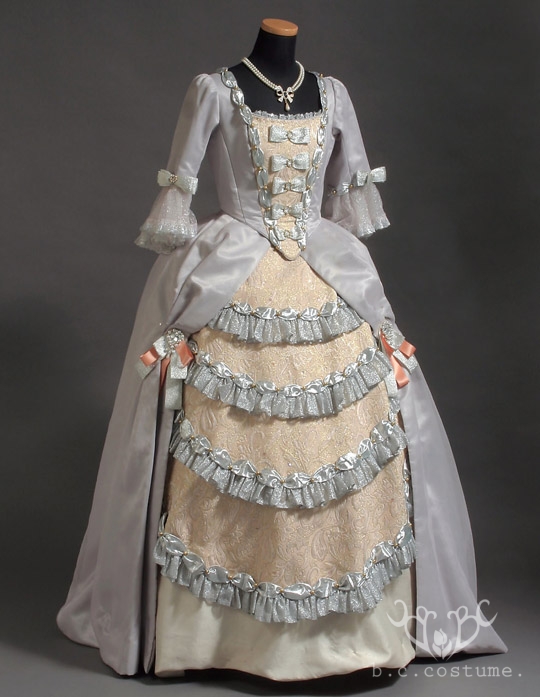 AW-009-01 女性衣裳