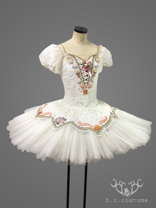 A.E.マルティ☆ファッションプレート『LA SOIRÉE TOSCANE』 セール 50%OFF】レトロジオメトリックプリントワンピース